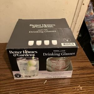 Drinking glasses set of 4